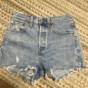 Levi Strauss Co Levi’s 501 Button Fly Denim distressed Boho Cutoff Shorts Sz 27